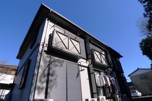 フレンドシップ岩沢Ｅ外観写真