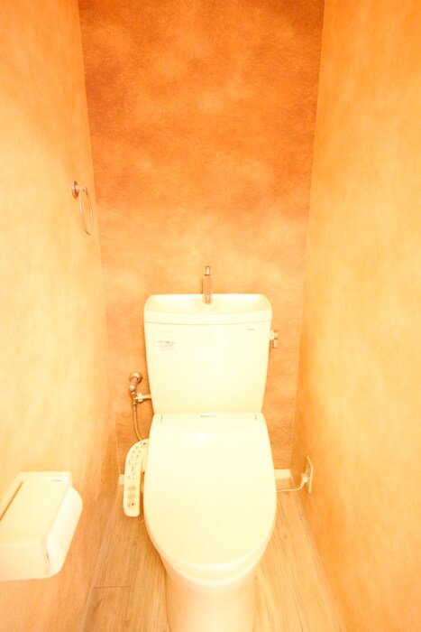 物件内観写真11　(トイレ)