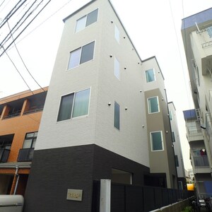 クレサージュ町屋外観写真