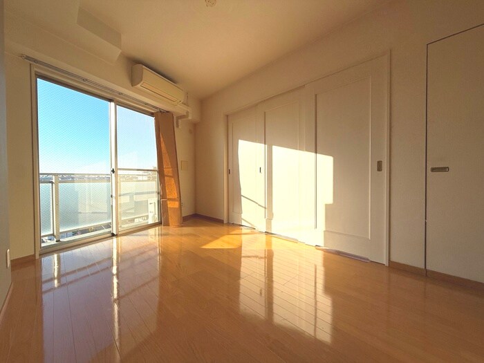 物件内観写真7　(居室)