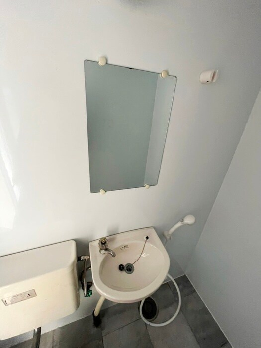 物件内観写真11　(洗面)