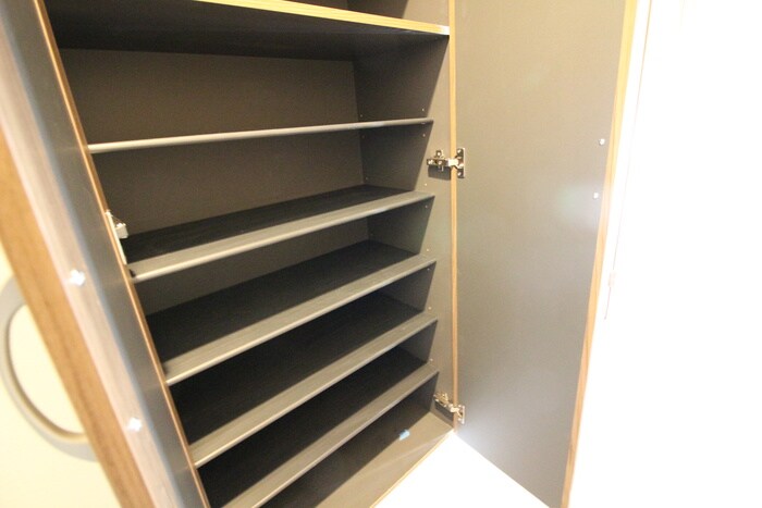 物件内観写真14　(靴箱)