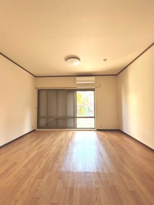 物件内観写真21　(居室)