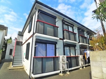 フラット真間外観写真