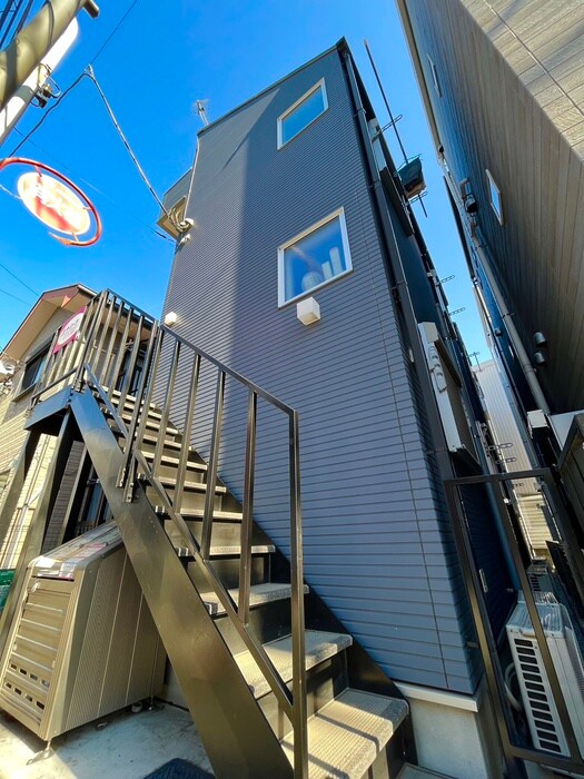 物件外観写真1　(外観写真)