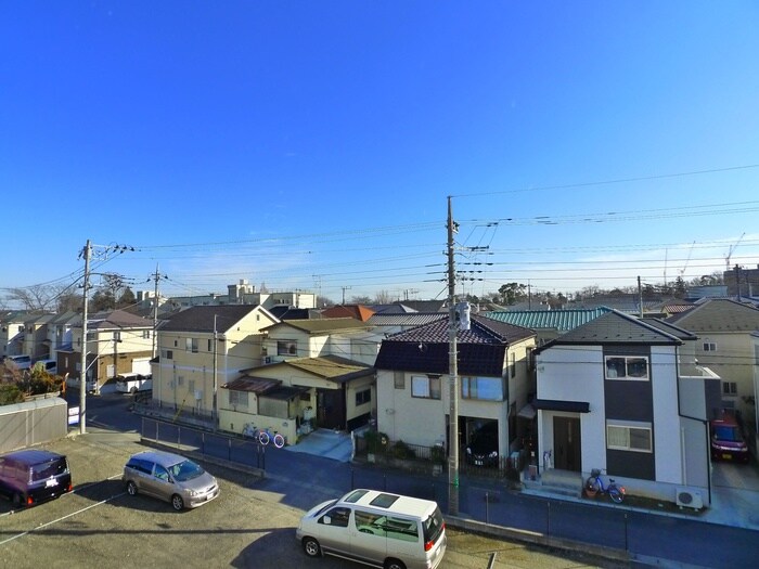 物件内観写真22　(室内からの展望)