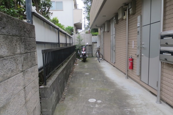 バイク置き場