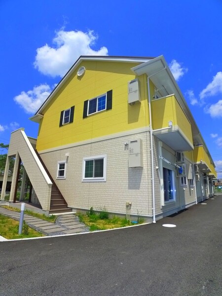 ソレイユ八幡外観写真