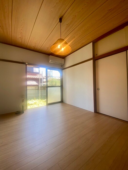 物件内観写真6　(居室)