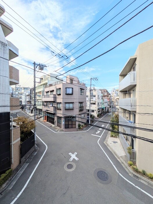 物件内観写真13　(室内からの展望)