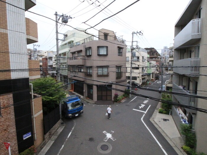 物件内観写真21　(室内からの展望)