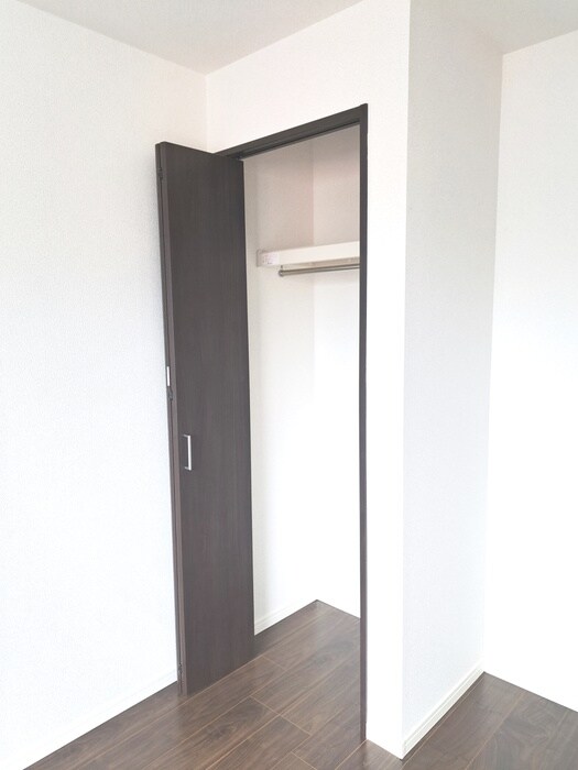 物件内観写真10　(収納)