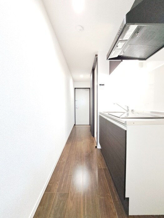 物件内観写真10　(廊下)