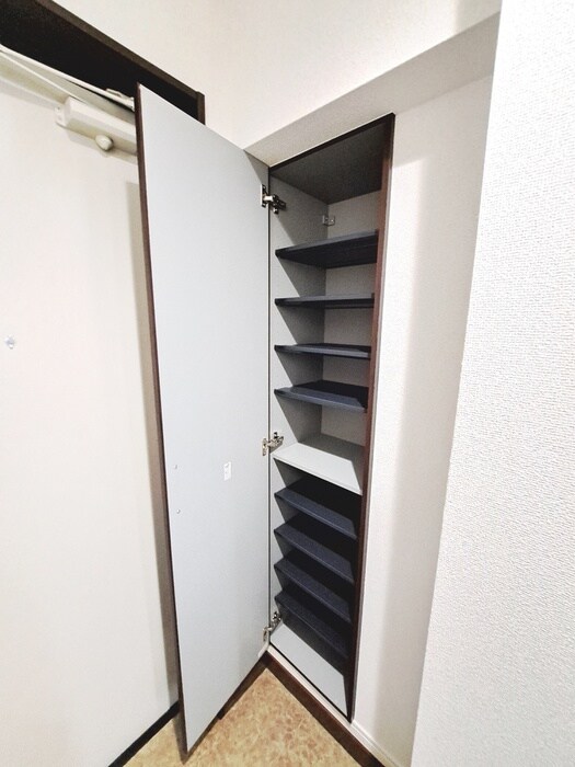 物件内観写真22　(靴箱)