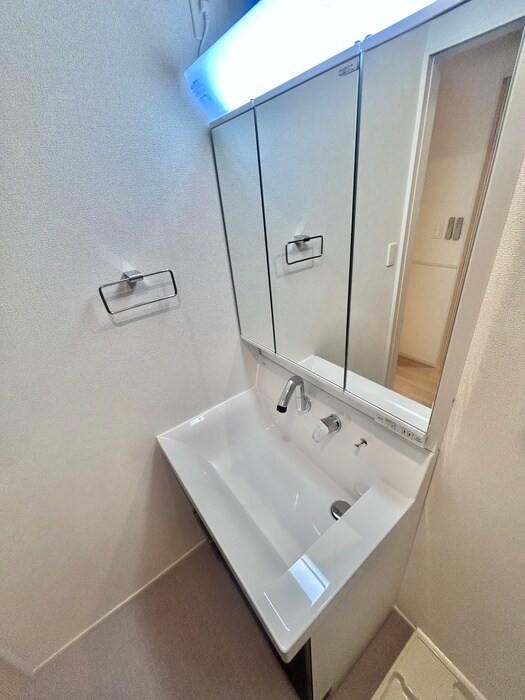 物件内観写真16　(洗面)