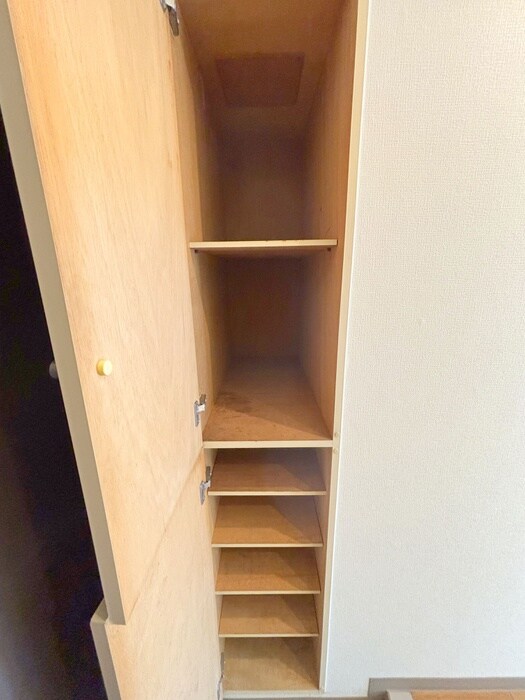 物件内観写真15　(靴箱)