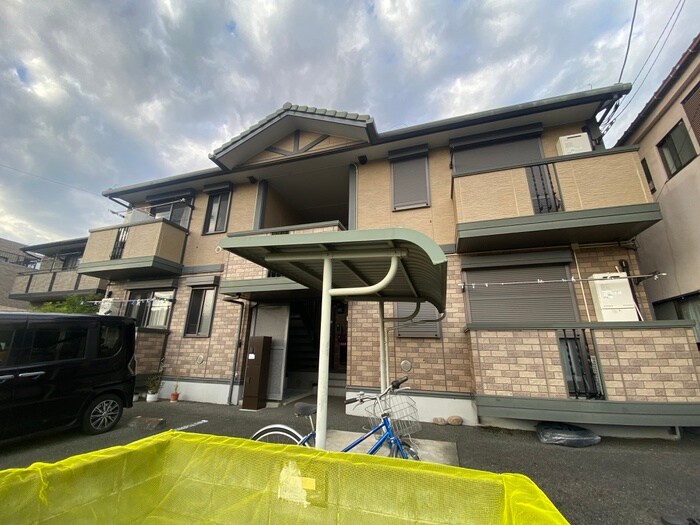 物件外観写真2　(外観写真)