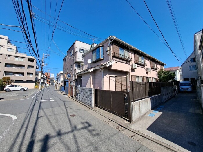 物件外観写真2　(周辺環境)