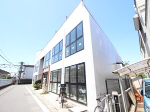 ブリリアントウィン白糸台外観写真