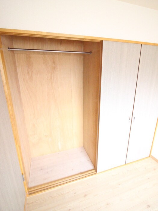 物件内観写真14　(収納)