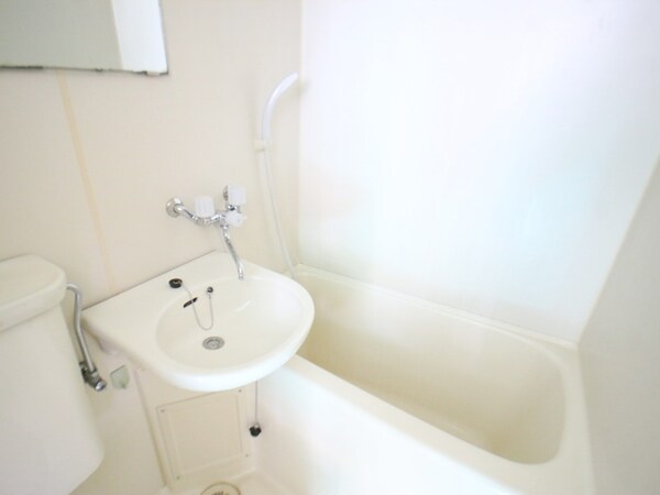 バス／シャワールーム等