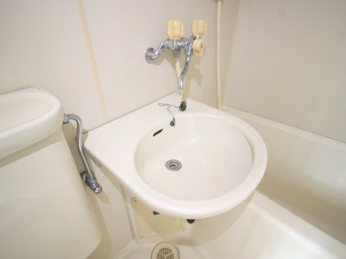 物件内観写真12　(洗面)