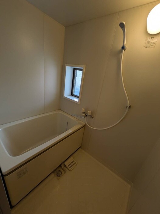 物件内観写真9　(バス／シャワールーム等)