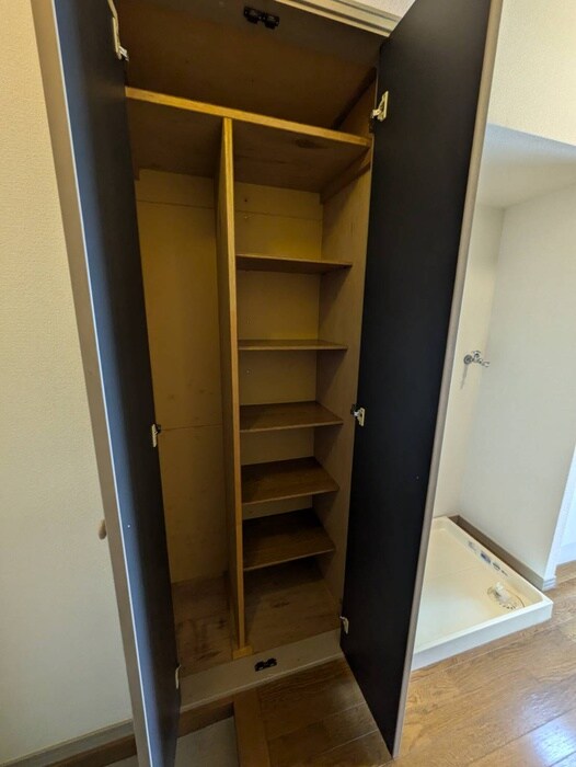 物件内観写真15　(靴箱)