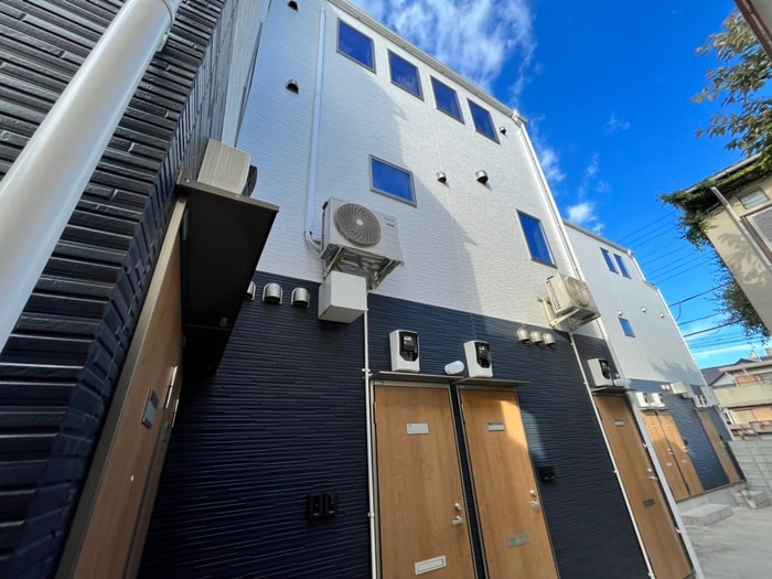 物件外観写真2　(外観写真)