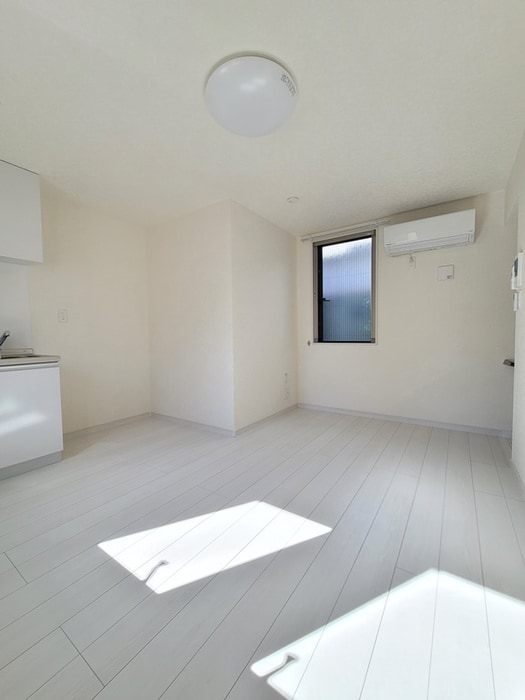 物件内観写真18　(居室)