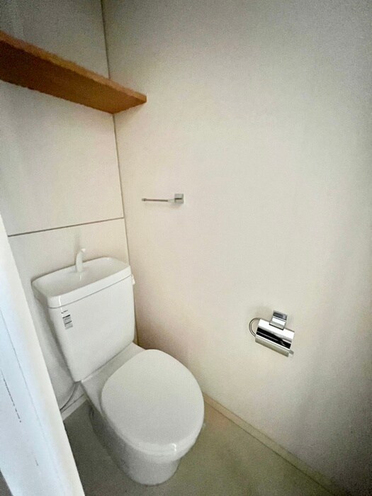 物件内観写真12　(トイレ)