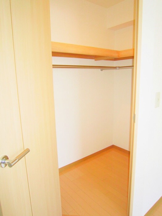 物件内観写真9　(収納)