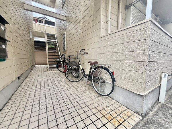 駐輪場