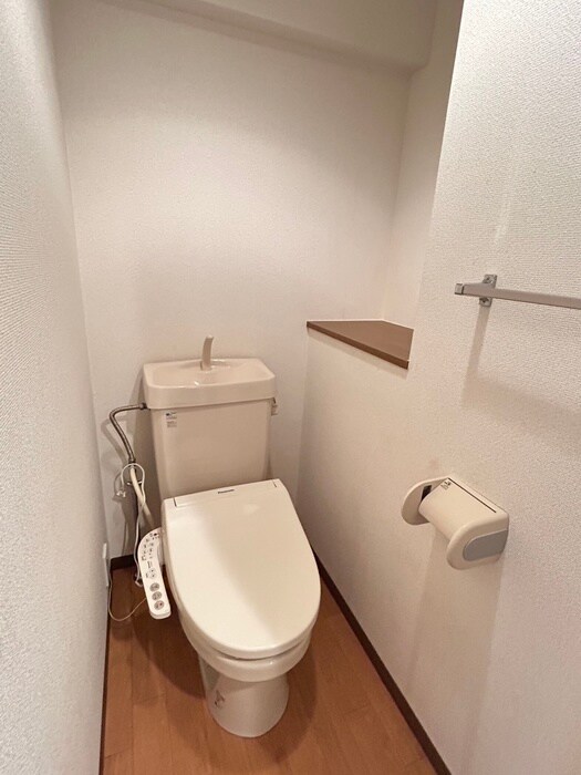 物件内観写真13　(トイレ)