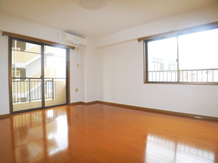 物件内観写真22　(居室)