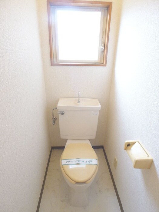 物件内観写真12　(トイレ)