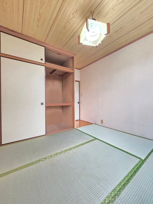 物件内観写真18　(居室)