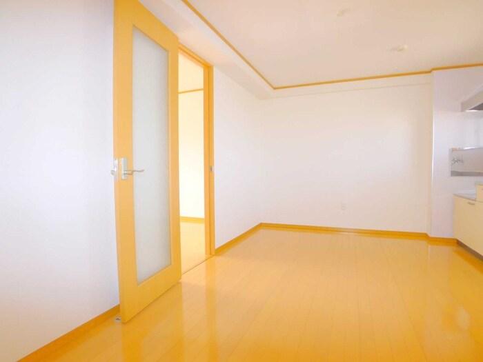 物件内観写真10　(居室)