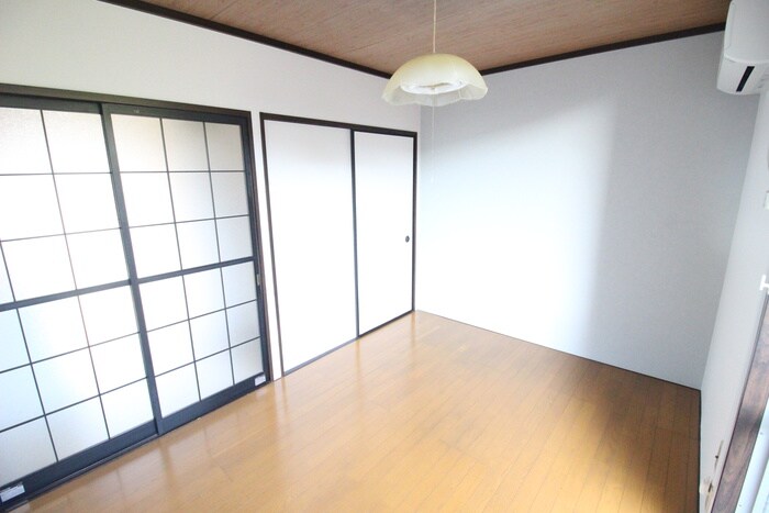 物件内観写真10　(居室)