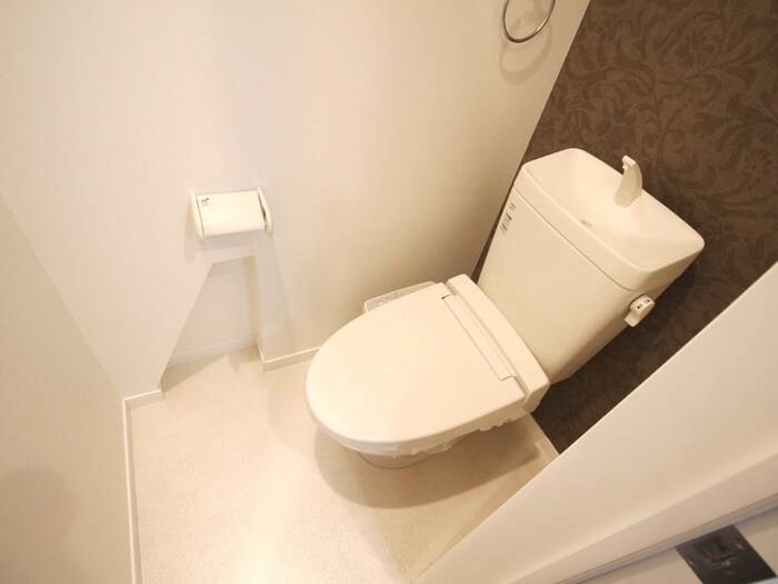 物件内観写真15　(トイレ)