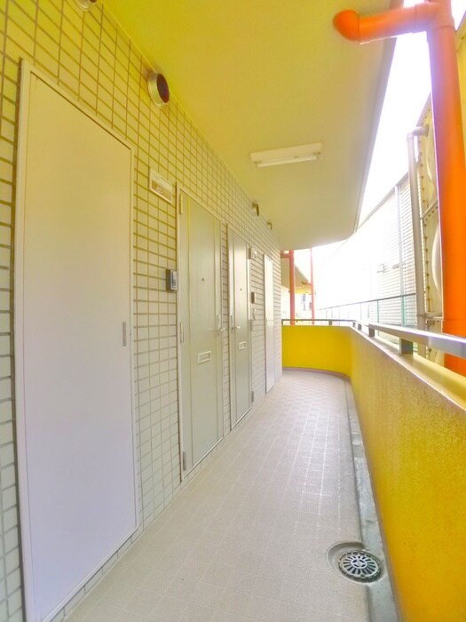 物件外観写真2　(駐車場)