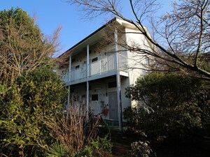 同学館外観写真