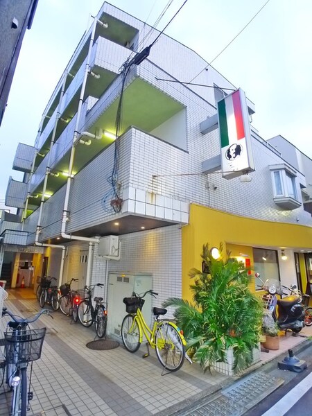 スカイコート高砂第３（２０４）外観写真