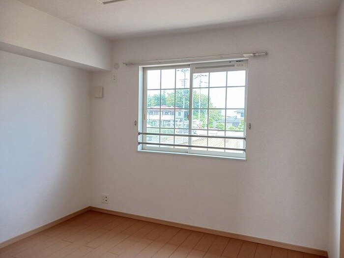 物件内観写真13　(居室)