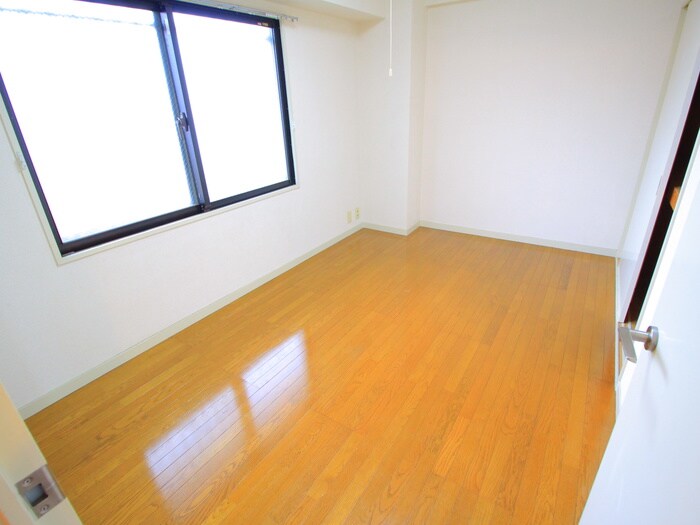 物件内観写真15　(居室)