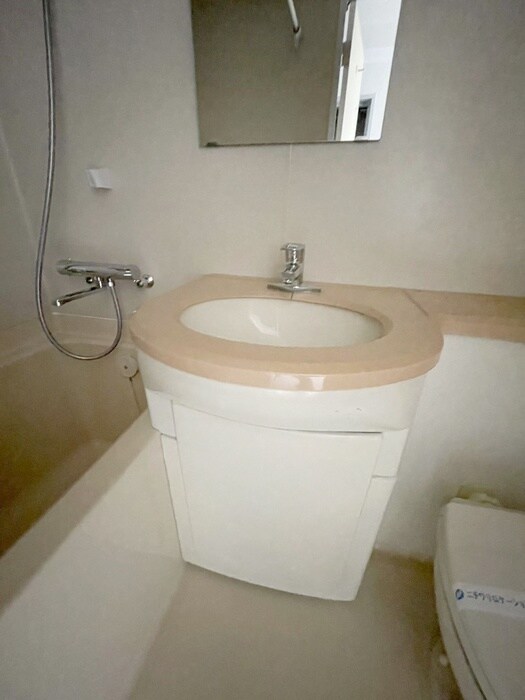 物件内観写真14　(洗面)