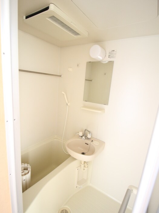 物件内観写真13　(バス／シャワールーム等)