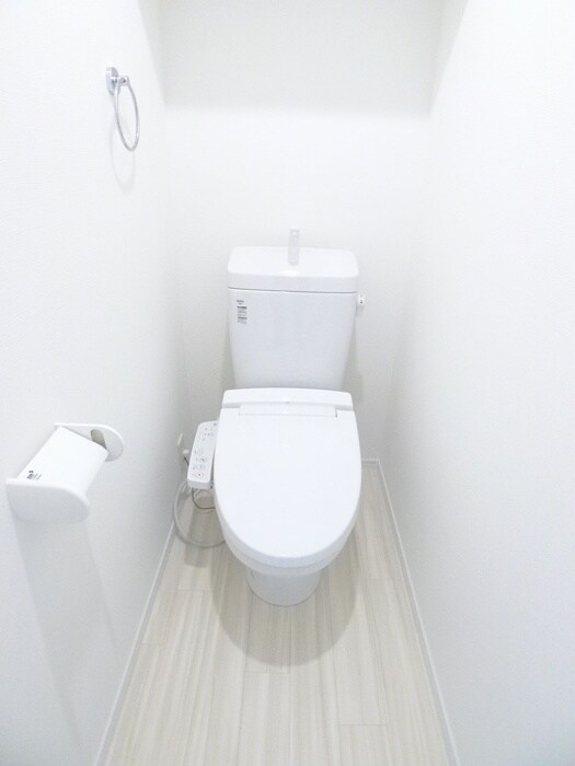 物件内観写真15　(トイレ)