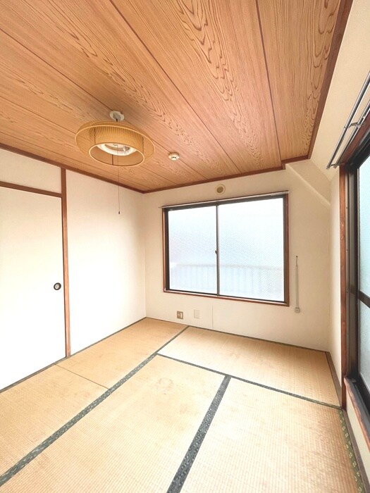 物件内観写真8　(居室)