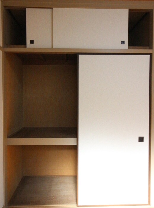 物件内観写真10　(収納)